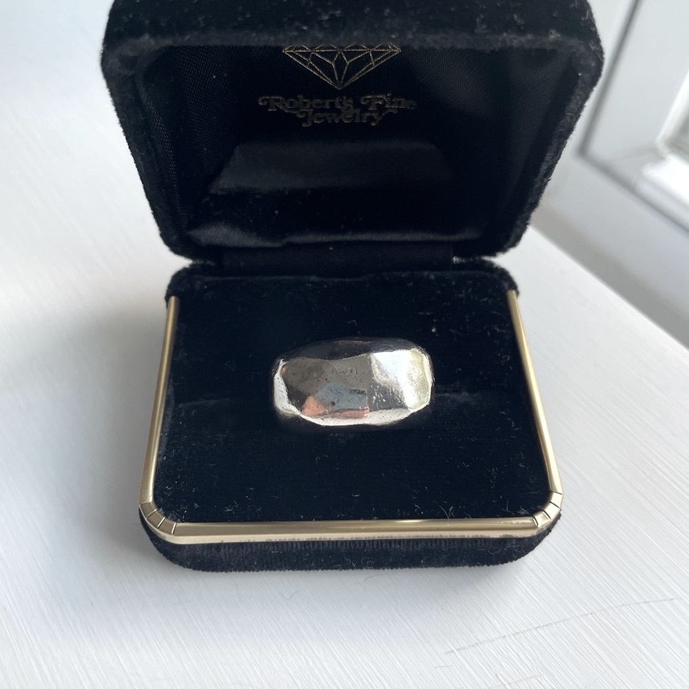 Silpada Hammered Sterling Silver Dome Ring